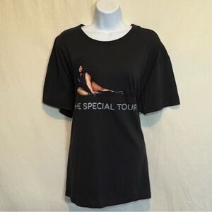 H-125 Lizzo The Special Tour PLUS SIZE 2XL Black Short Sleeve Concert Tee Shirt‎